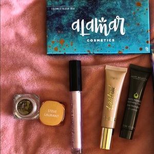 Makeup bundle